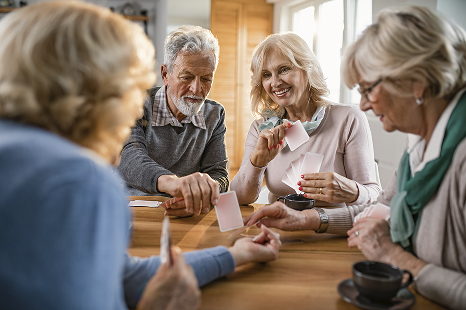 Mantener interacciones sociales reduce el riesgo de envejecimiento
